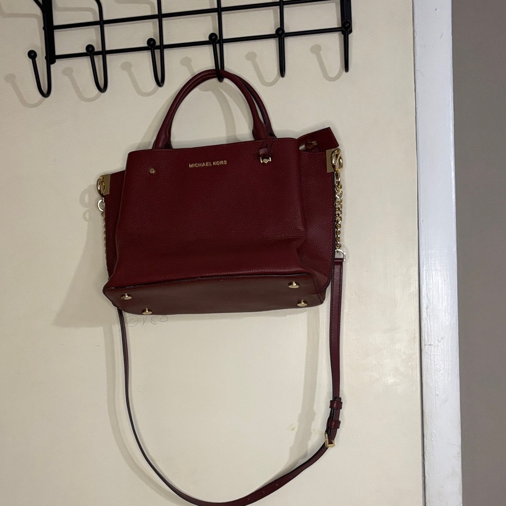 Michael kors purse